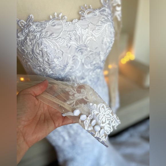 LOVER KISS lace mermaid Wedding dress with fitted inside corset GORGEOUS!!! NEW! - Picture 12 of 16